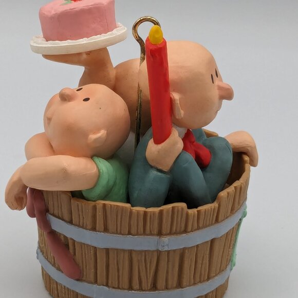 Hallmark Keepsake Three Men in a Tub 1987, Vintage Christmas Ornament - Picture 6 of 11